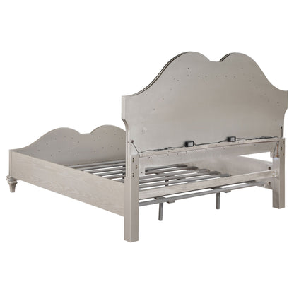 Evangeline  Upholstered Platform  Bedroom Set Ivory and Silver Oak