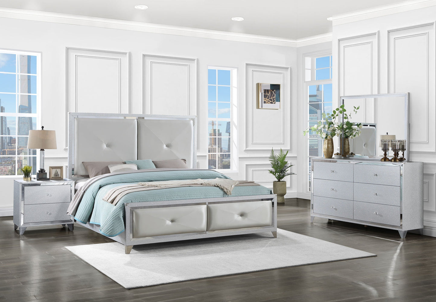 Larue  Tufted  Bedroom Set Silver