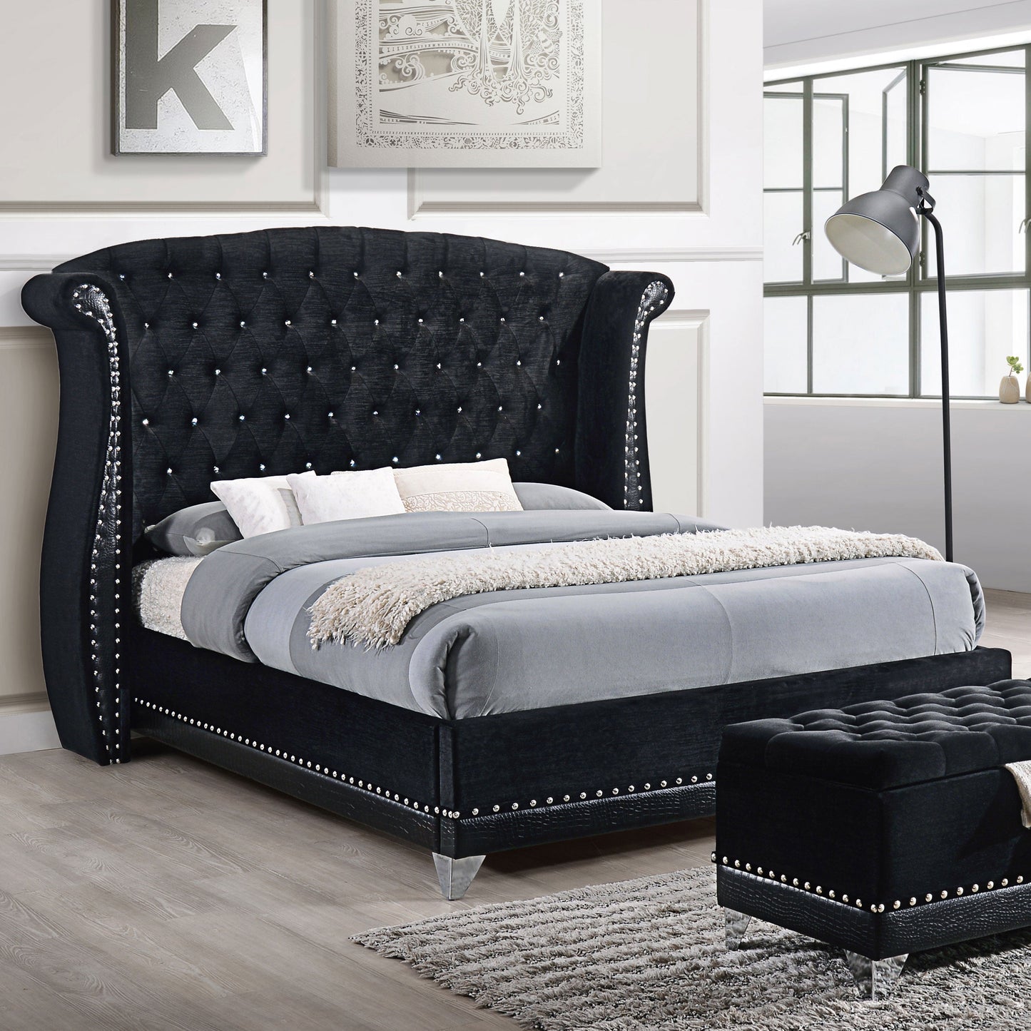 Barzini  Tufted Upholstered Bed Black